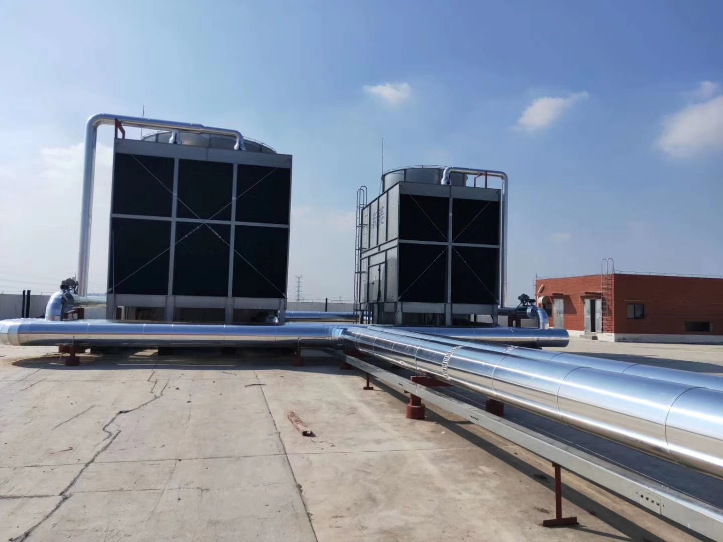 高溫冷卻塔的噪聲原因(空調(diào)型冷卻塔噪聲治理)
