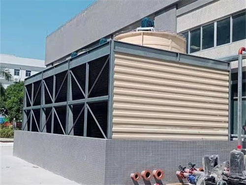 廣東冷卻塔維修閉式冷卻塔多雨時節要怎么維護(密閉式冷卻塔維修技術)