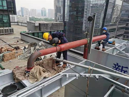 冷卻塔維修解釋閉式冷卻塔的漏水現象(閉式冷卻塔盤